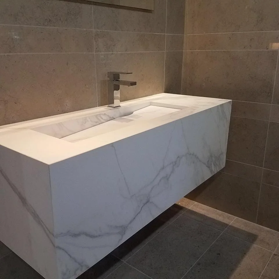 Encimera de baño a medida de Mármoles Torres