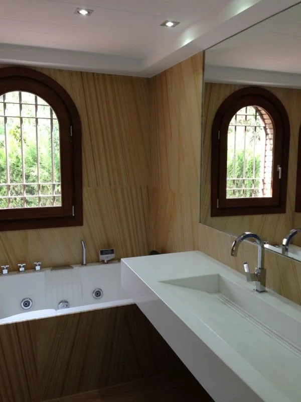 Encimera de baño a medida de Mármoles Torres